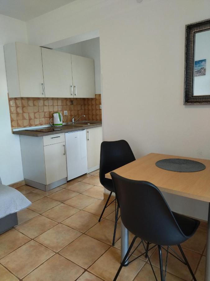 Studio Apartment Zen Murine Eksteriør bilde